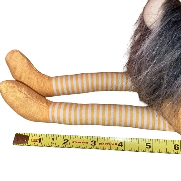 SPRING MINI GNOME Aldi Brand 11” Tall in Yellow, White and Gray - Picture 7 of 8